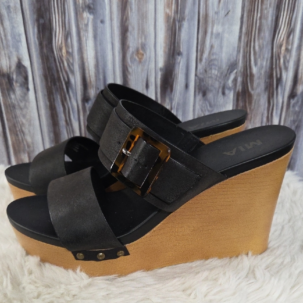 MIA Charcoal and Camel Wedge Sandals Size 10 - Picture 2 of 5